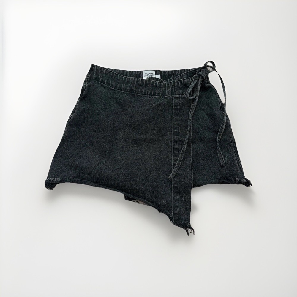 Princess Polly Black Denim Wrap Skirt, Raw Hem, Tie, Pockets, Short, Size 4