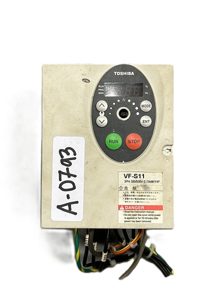 Toshiba VFS11-4037PL-WN(2) VFS-11 Series Transistor Inverter 3-Phase 380/500V