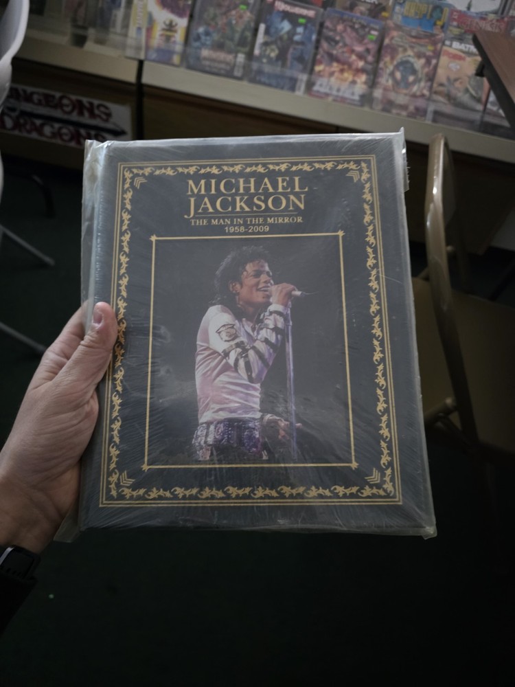 Michael Jackson Book The Man in the Mirror Leather Bound Collectible Rare