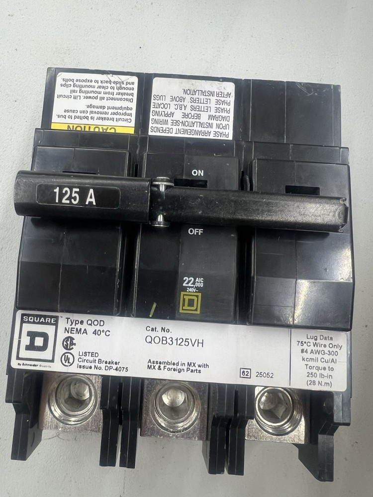 Square D QOB3125VH 125A 3-Pole 240V Bolt-On Circuit Breaker - New Pull