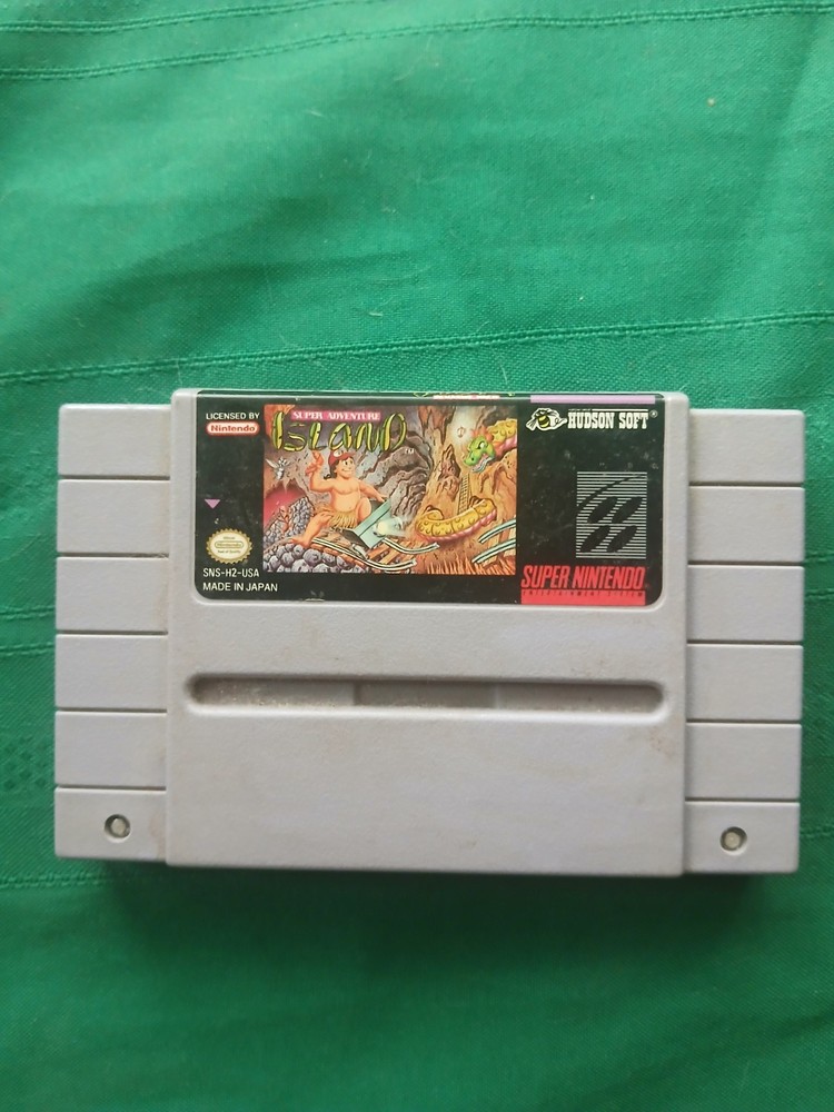Super Adventure Island SNES Authentic. Tested/works.