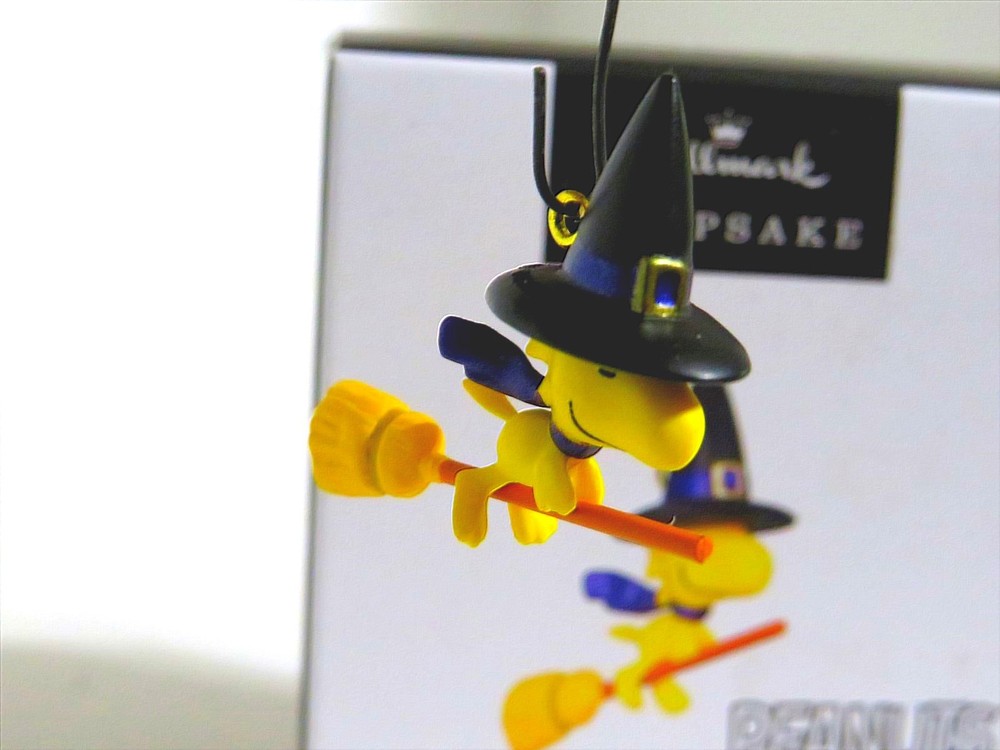 SNOOPY PEANUTS WOODSTOCK HALLMARK CHRISTMAS HALLOWEEN MINI ORNAMENT 2024