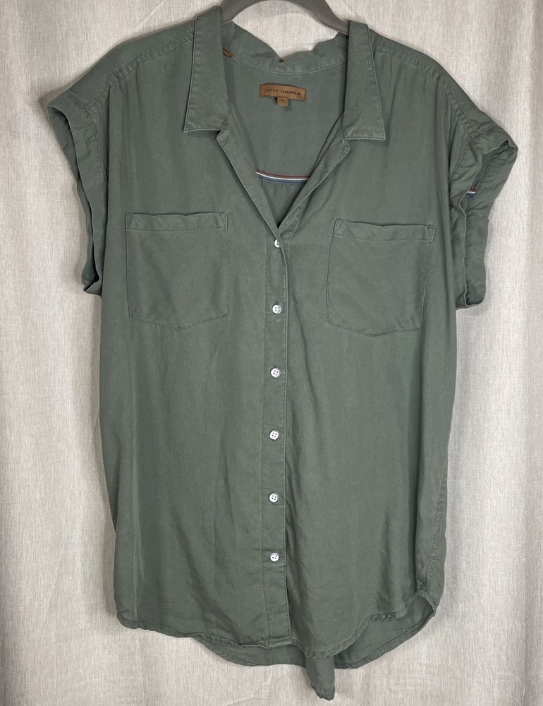Jachs Girlfriend Medium Green Blouse Short Cap Sleeves Button-Front Breathable