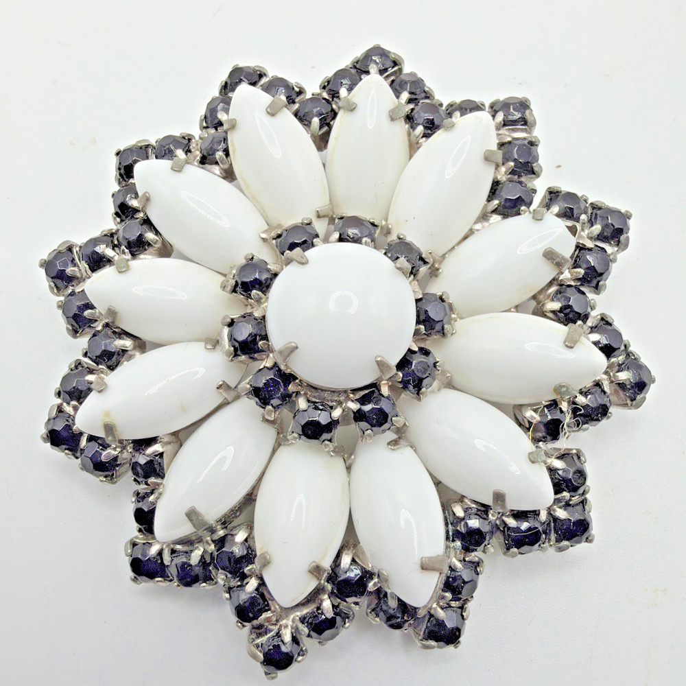 Vintage Milk Glass & Black Rhinestones Brooch Silver Toned