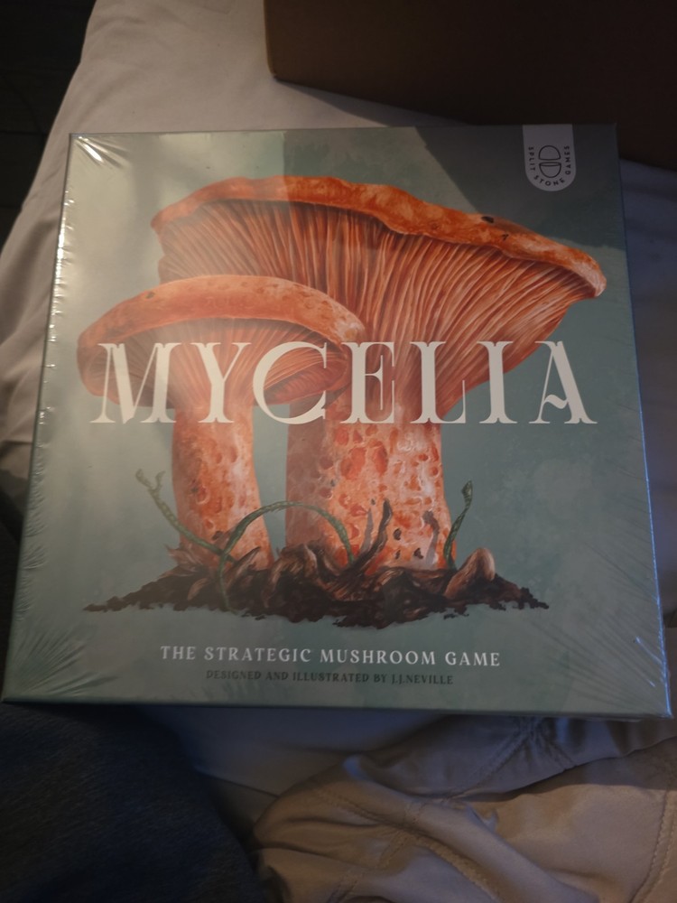 Mycelia Board Game