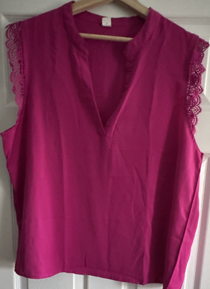 Women's Pink Lace Accent Sleeveless V-Neck Blouse XXL Polyester