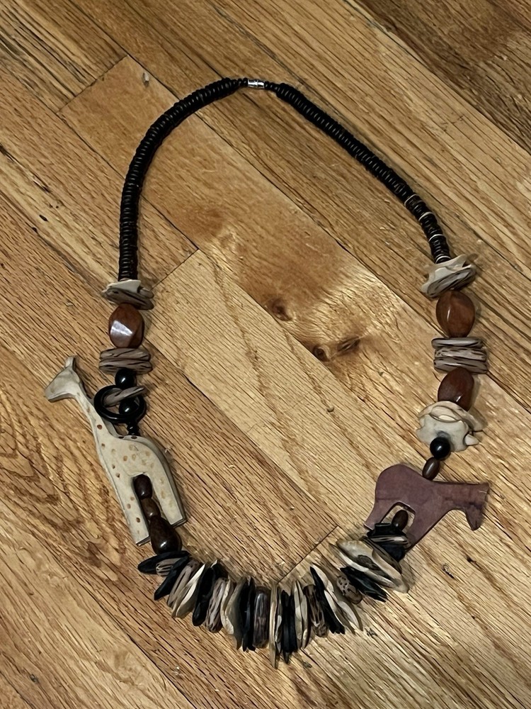 Jungle Safari Vintage Wood Carved Horse Giraffe Animal African Tiki Necklace