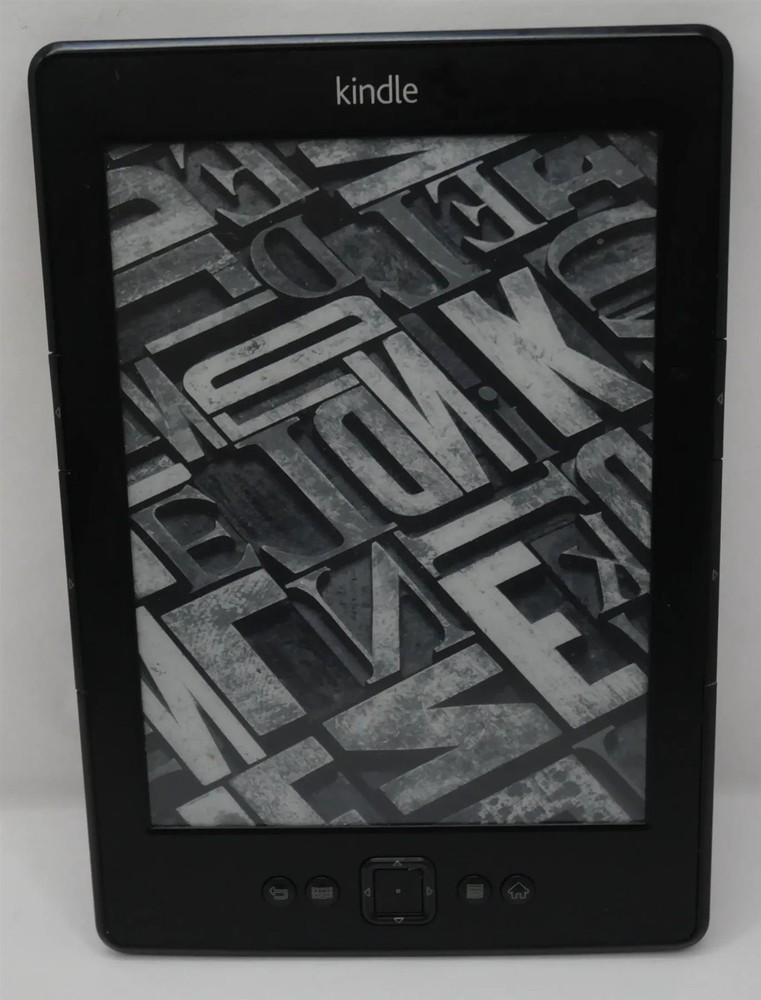 Amazon Kindle 3rd Generation 2GB DO1100 6