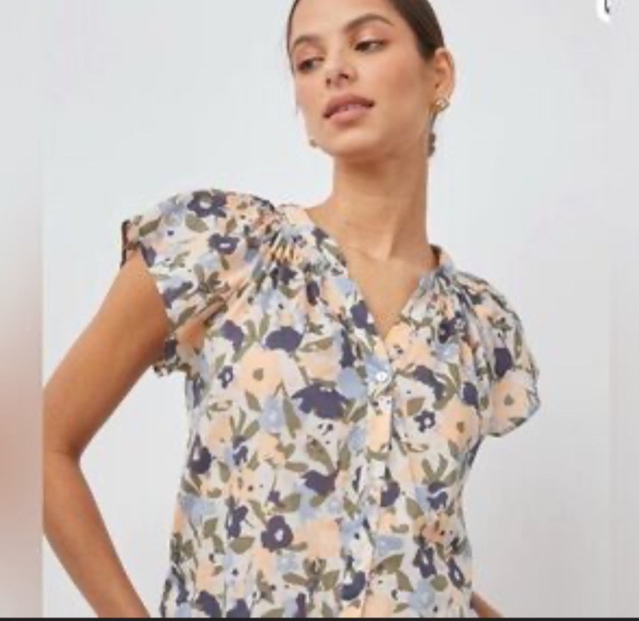 Rails ALENA Floral Flutter Sleeve Blouse Size Small
