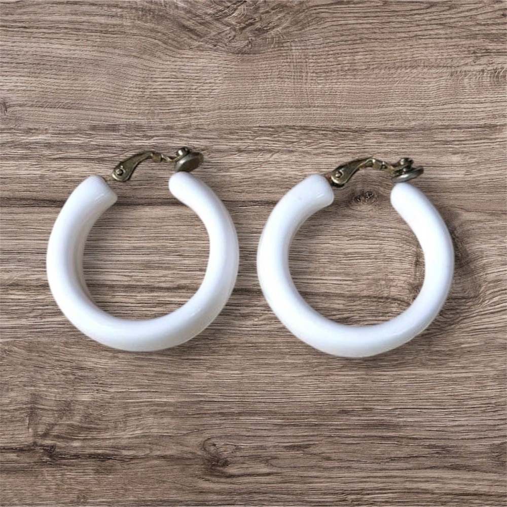 vintage Crown Trifari Signed White Lucite Gold Tone Clip Back Hoop Earrings