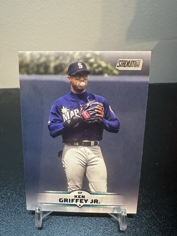Ken Griffey Jr. 2025 Topps Stadium Club #135