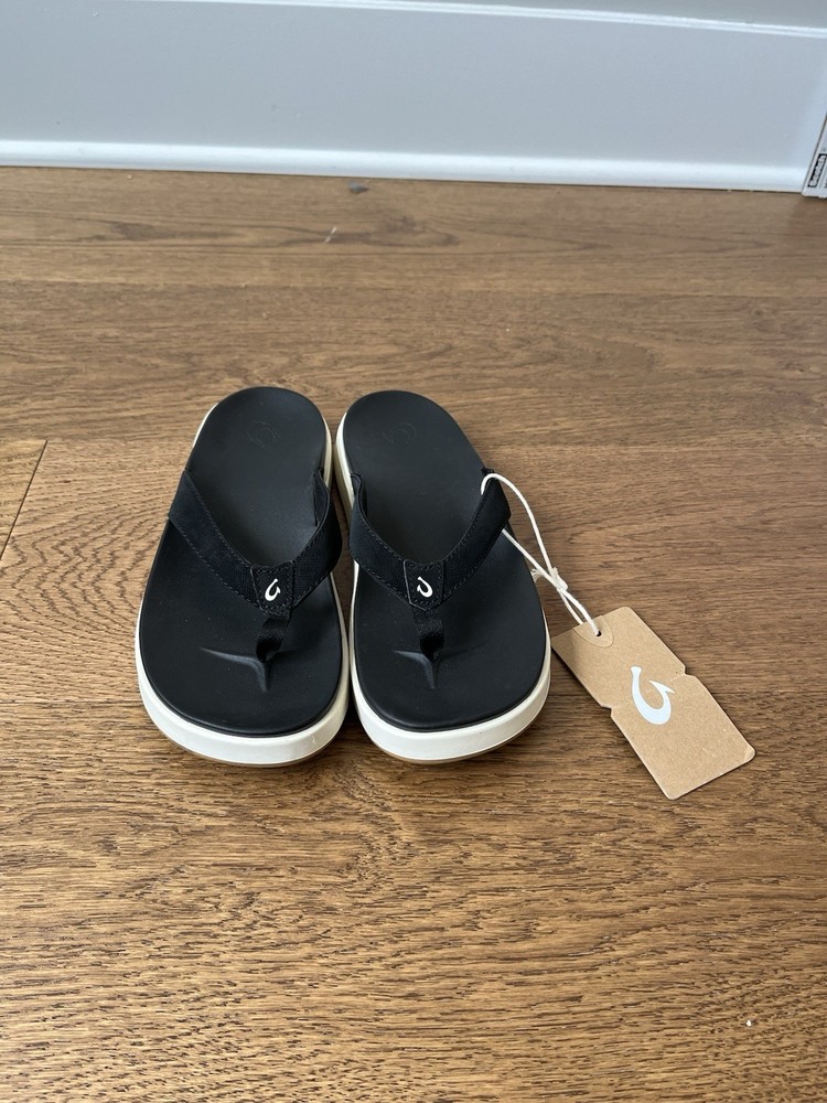 Olukai Womens Size 7 EU 37 Black Nua Pio Beach Flip Flop Sandals NWT