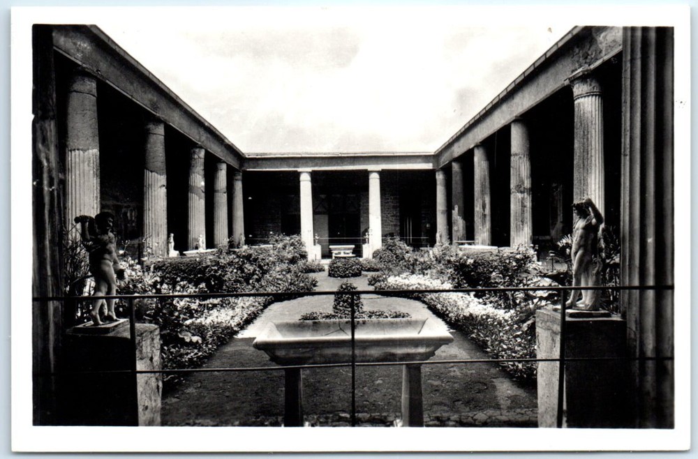 Postcard - The House of the Vetti - Pompei, Italy