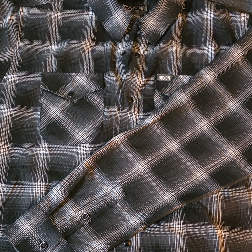 Dixxon The Static Men's XL Plaid Flannel Shirt Black Gray White Button-Up