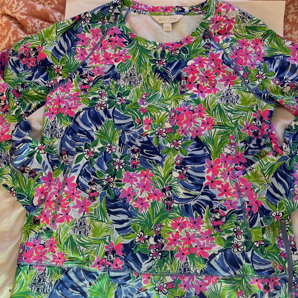 Lilly Pulitzer NWOT Minnie Mouse and Daisy Duck Beachcomber Pullover Size L