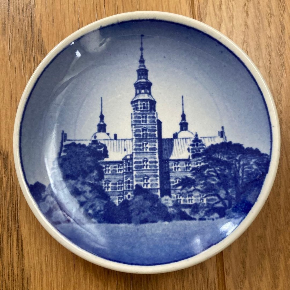 Royal Copenhagen Rosenborg Mini Picture Plate 8cm Used