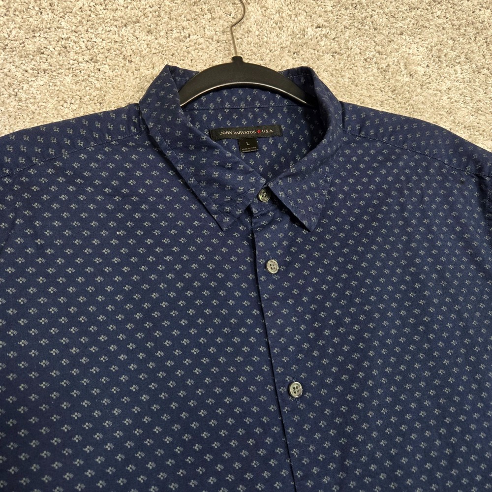 John Varvatos Shirt mens Large geometric Print Button up blue Short Sleeve