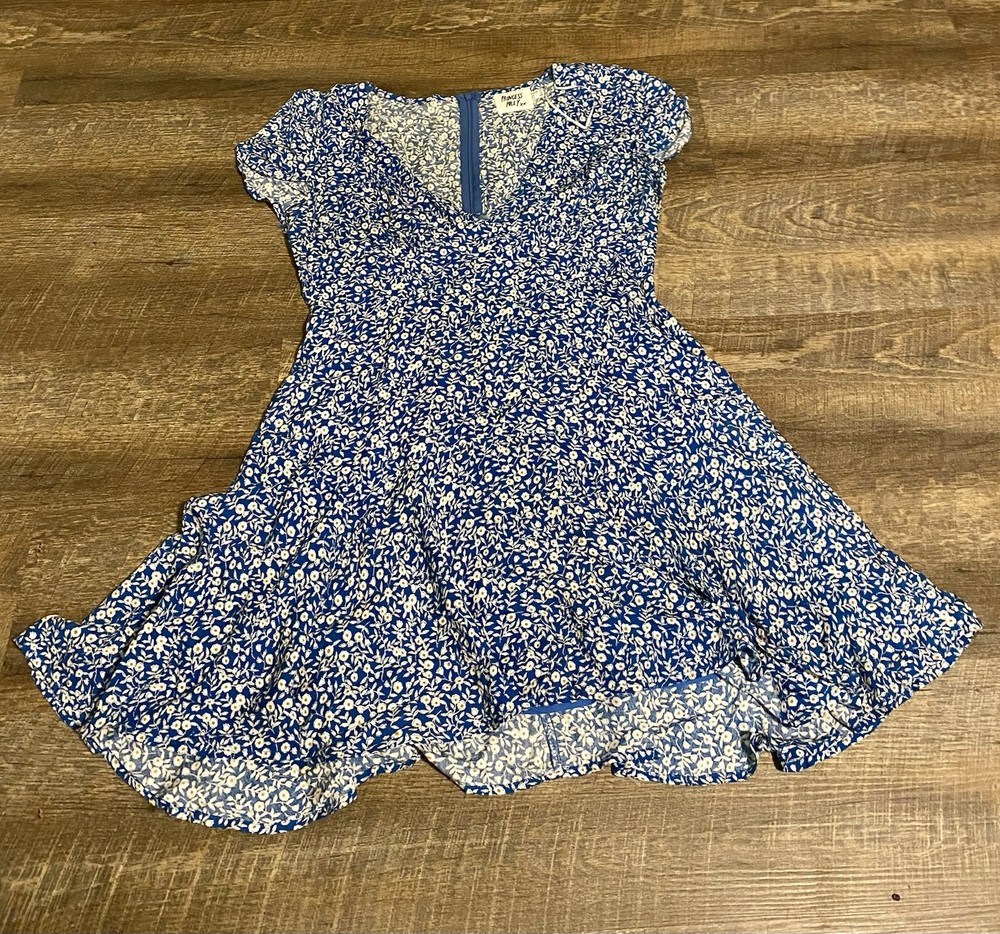 Princess Polly The Sting Mini Dress Women’s 6 Blue Floral Ruffle Hem Deep V Neck