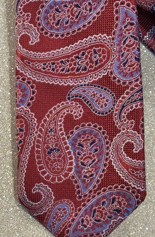 Daniel Cremieux Limited Edition Bold Paisley Silk Tie  