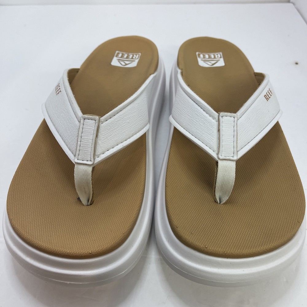 Reef Cushion Bondi Women's Platform Flip Flops Size 9 in White Tan Comfort Thong Sandals