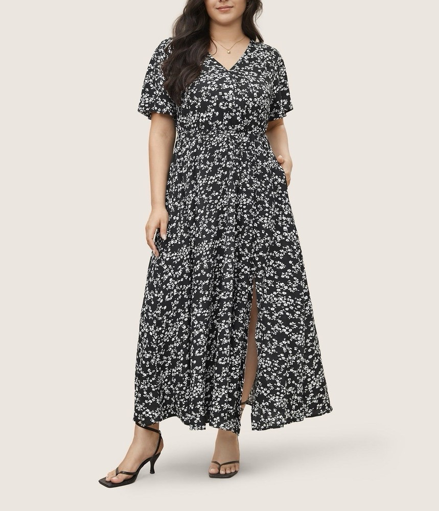 BloomChic Black & White Floral Maxi Dress Women’s US 20 V-Neck Short Sleeve Slit
