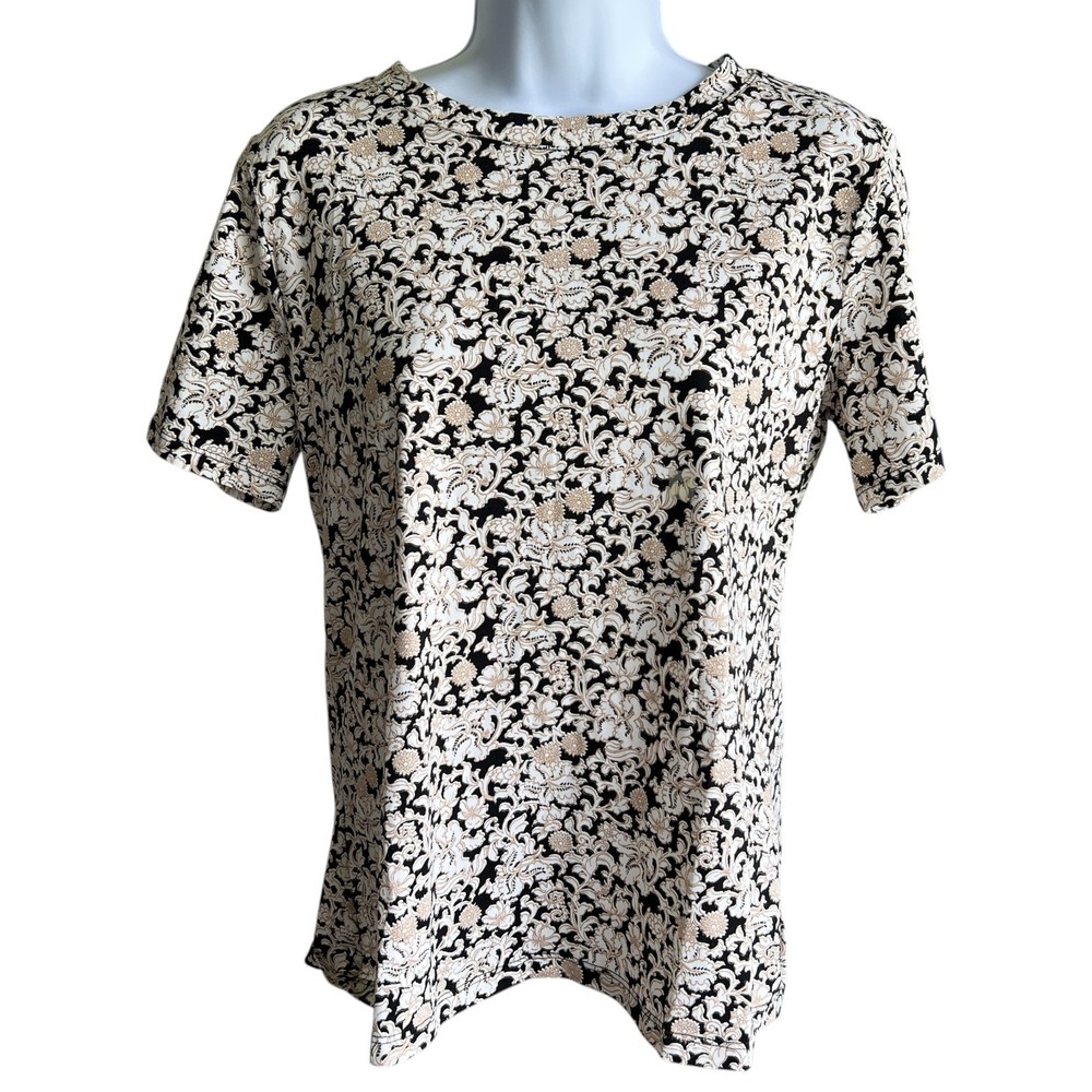 Ann Taylor Factory Womens Round Neck Tee Shirt Floral Size Medium NWT Versatile