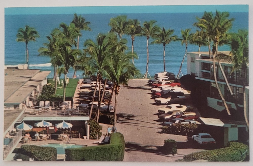 26109A2 Chrome 5.5 x 3.5 Holiday Inn Palm Beach Florida