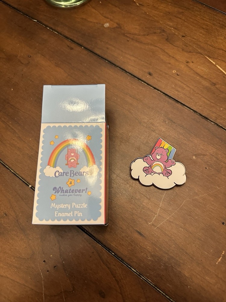 Collectible Pin: Cheer Bear (Rainbow) - Care Bears - OPEN - New