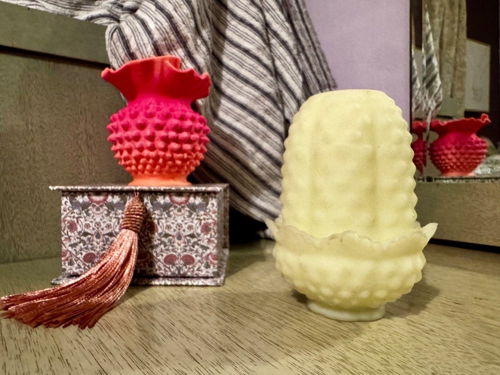 Vintage Signed Fenton Custard Hobnail Uranium Fairy Lamp
