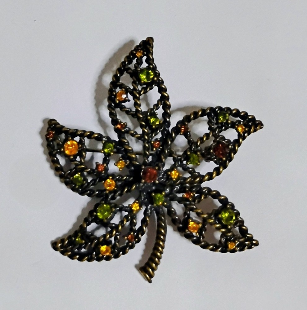 Avon Nina Ricci Maple Leaf Rhinestone Brooch Pin Signed Bronze 2.5
