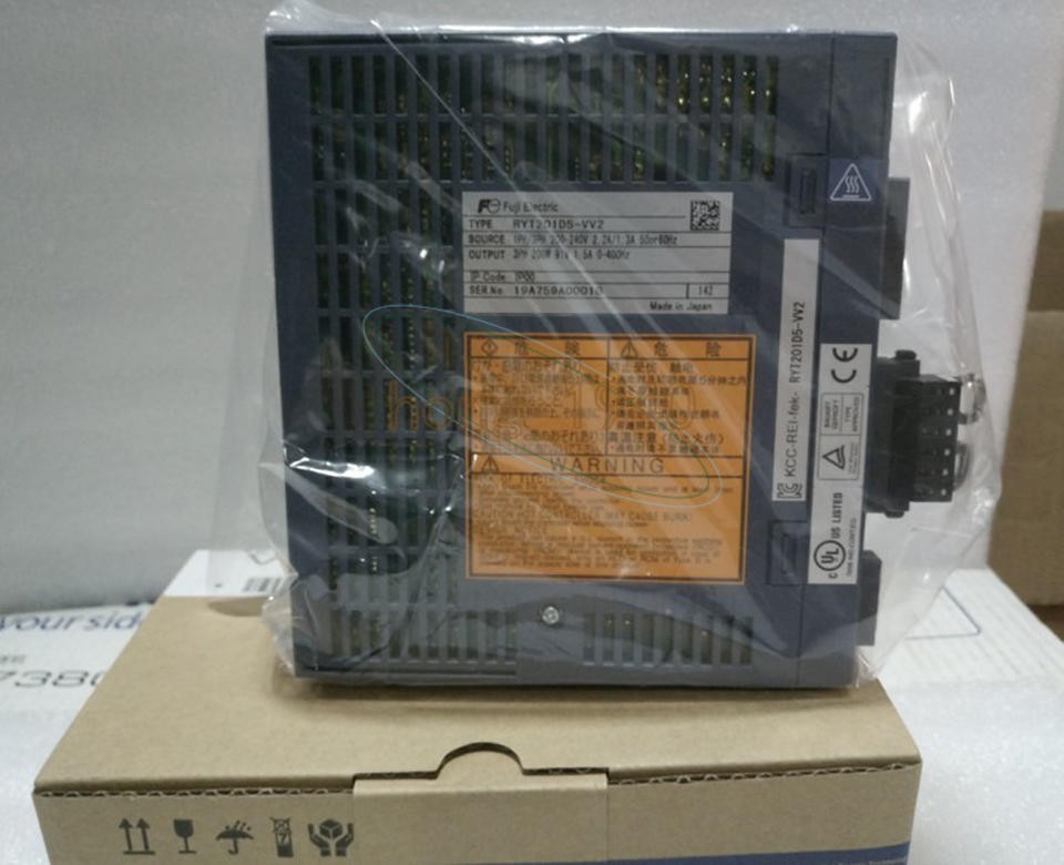 ONE NEW Fuji Servo Drive RYT201D5-VV2