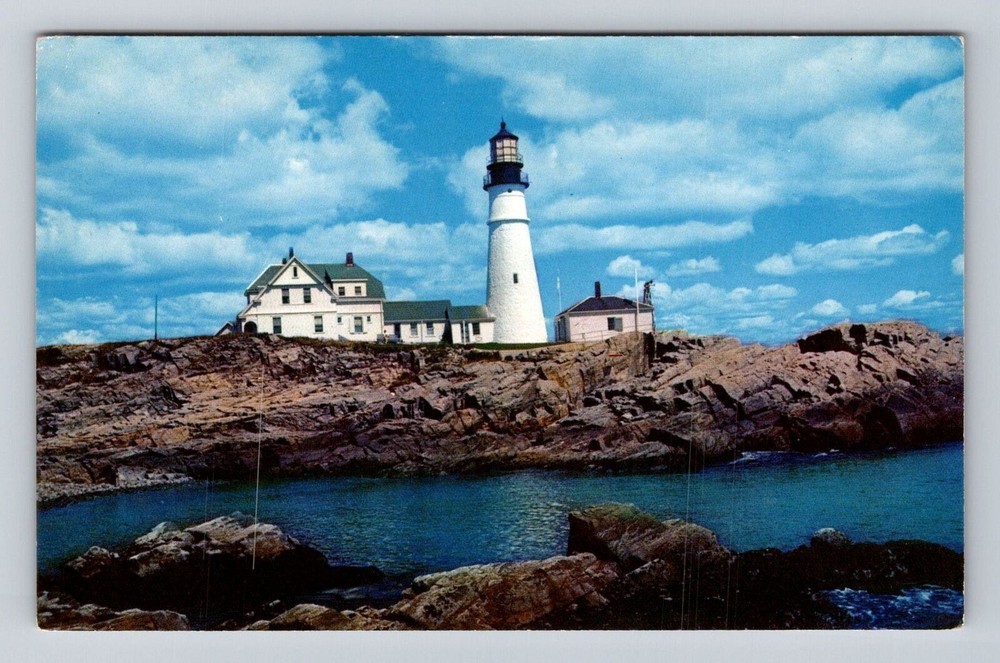 Portland ME-Maine, Portland Head Light, Casco Bay Vintage Souvenir Postcard