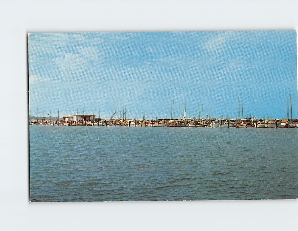 Postcard Edgewater Yacht Club Cleveland Ohio USA