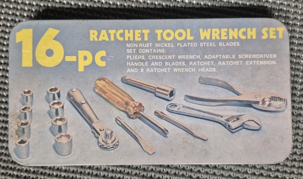 Vintage 16-piece Complete Ratchet Tool Wrench Set In Original Metal Storage Box