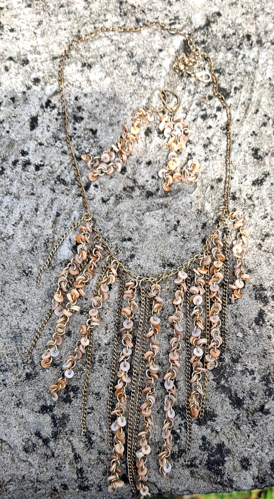 Heishi Beaded necklace and earring set Vtg Costume Jewelry