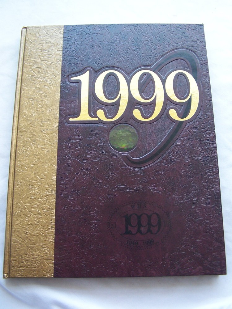 1999 Willamette High School Yearbook Eugene, Oregon Gulo Luscus Unmarked