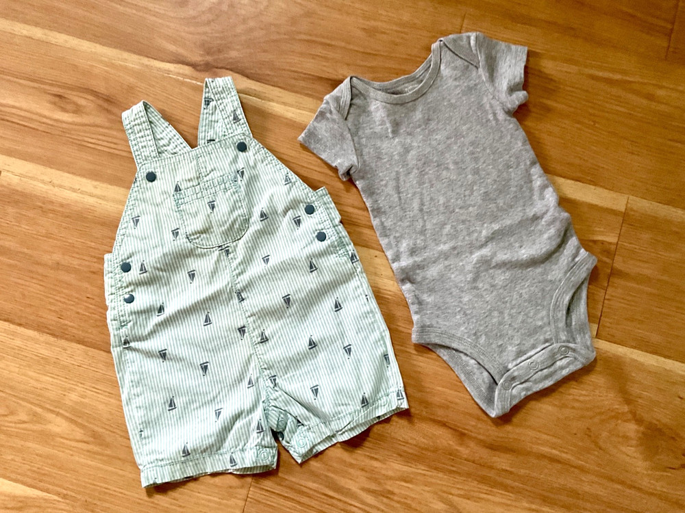 Carter’s Baby Boy 2 Pc Summer Romper Size 6 Months