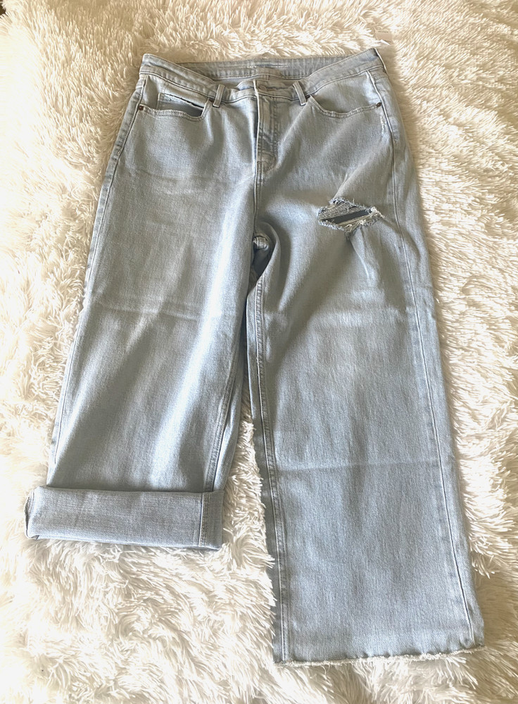 Old Navy Extra High-Rise Sky-Hi Wide Leg Secret Smooth Pockets Jeans Sz 14