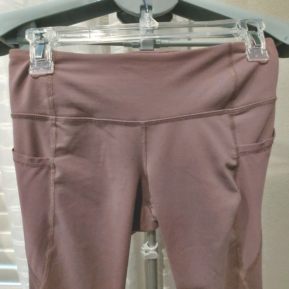 Old Navy Active Elevate Go Dry Leggings Yoga Pants Sz Small Lavender