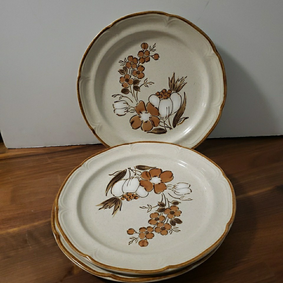 Vtg Hearthside Stoneware Dinner Plates Autumn Fair Hand Painted Baroque Set Of 3