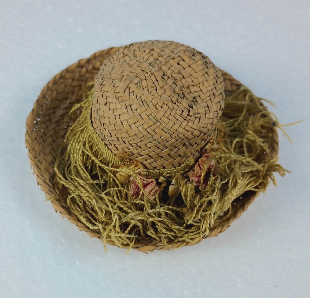 Small Antique Doll Hat to Fit 4