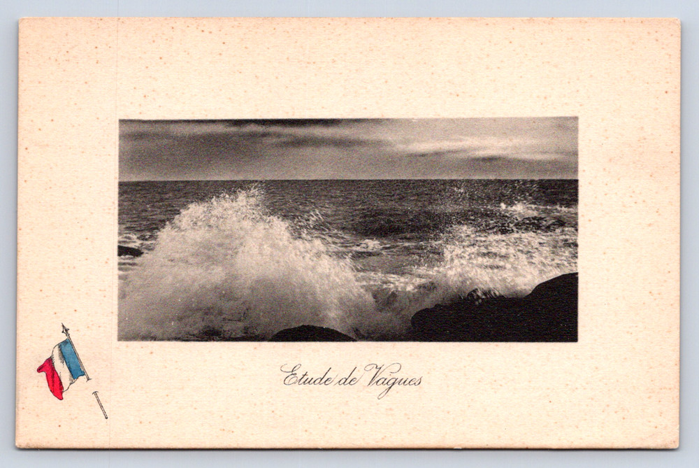 Vintage Postcard France French Etude de Vagues