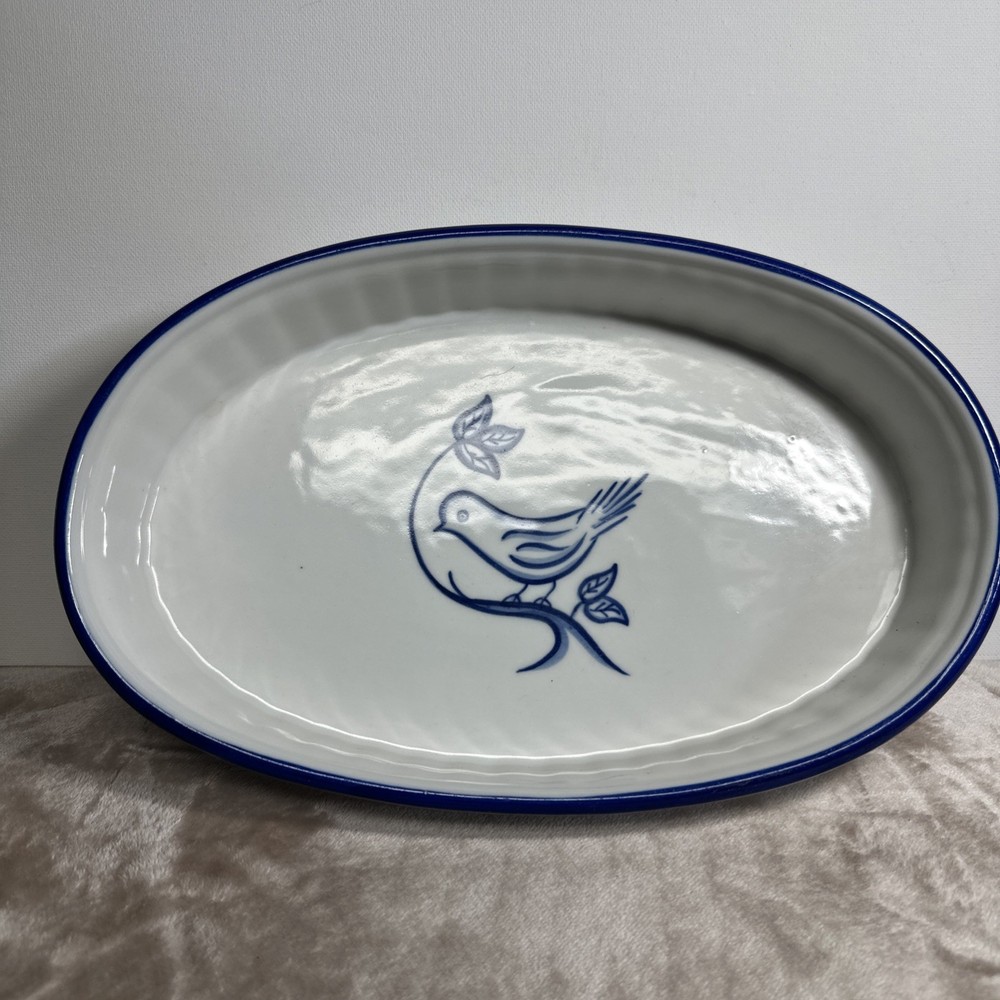 Schmidt Bakeware -Viana Do Castelo Made in Portugal dish handpainted #104-A-653