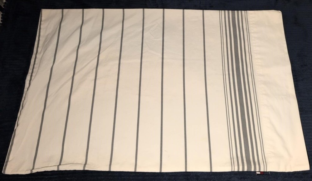 Tommy Hilfiger 1 Standard Pillowcase White Grey Striped RN #121068