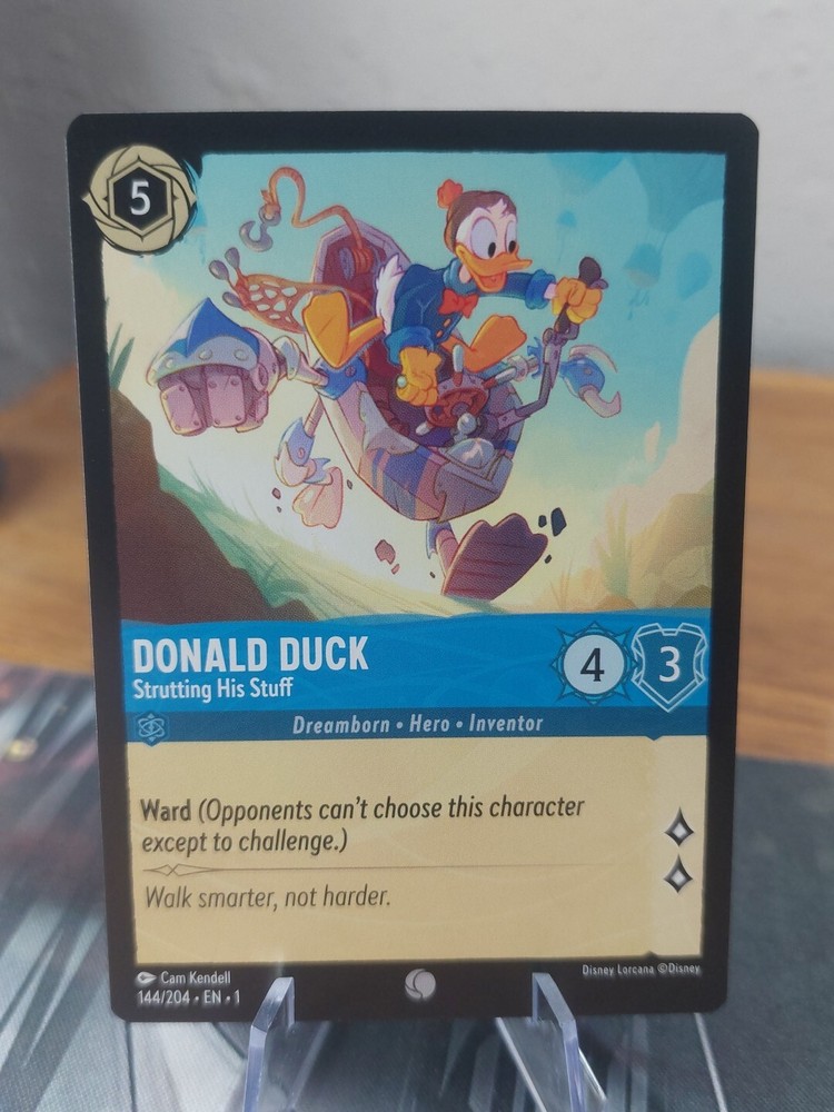 Disney Lorcana Donald Duck - Strutting His Stuff  144/204 Common NM TCG