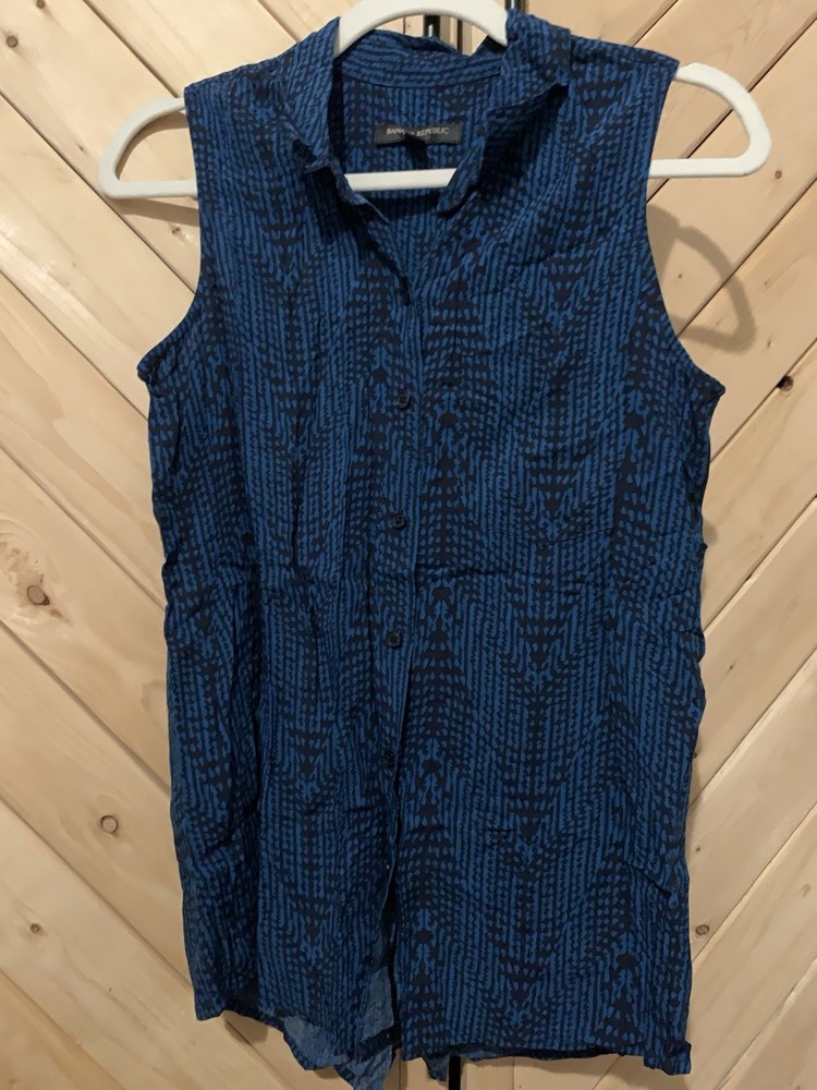 Banana Republic XS Women's Blue & Black Button Front Sleeveless Blouse