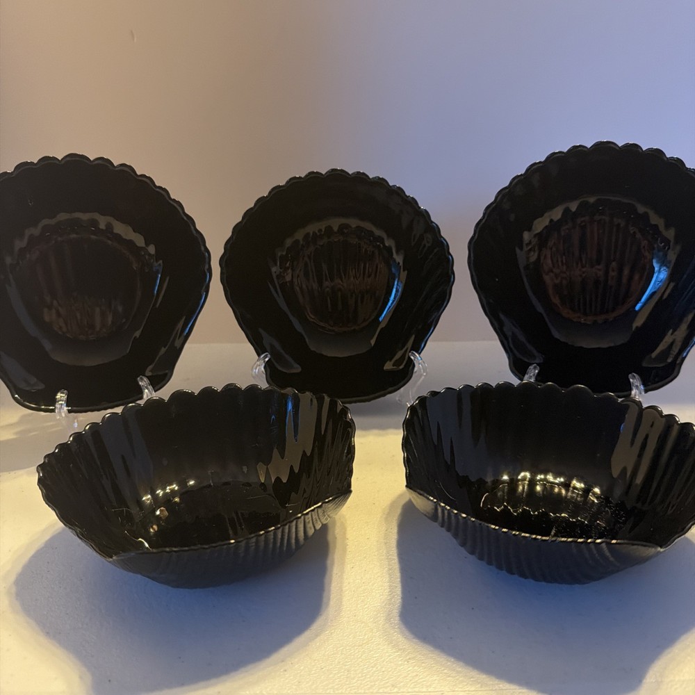 Vintage Arcoroc France Coquillage Black Glass Sea Shell Bowls Set Of 5