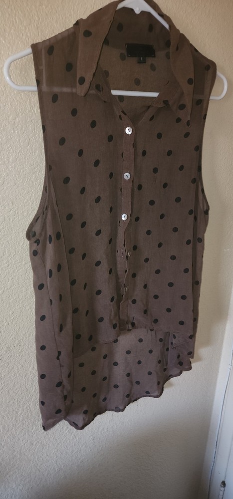 Brown Women sleeveless tops size large