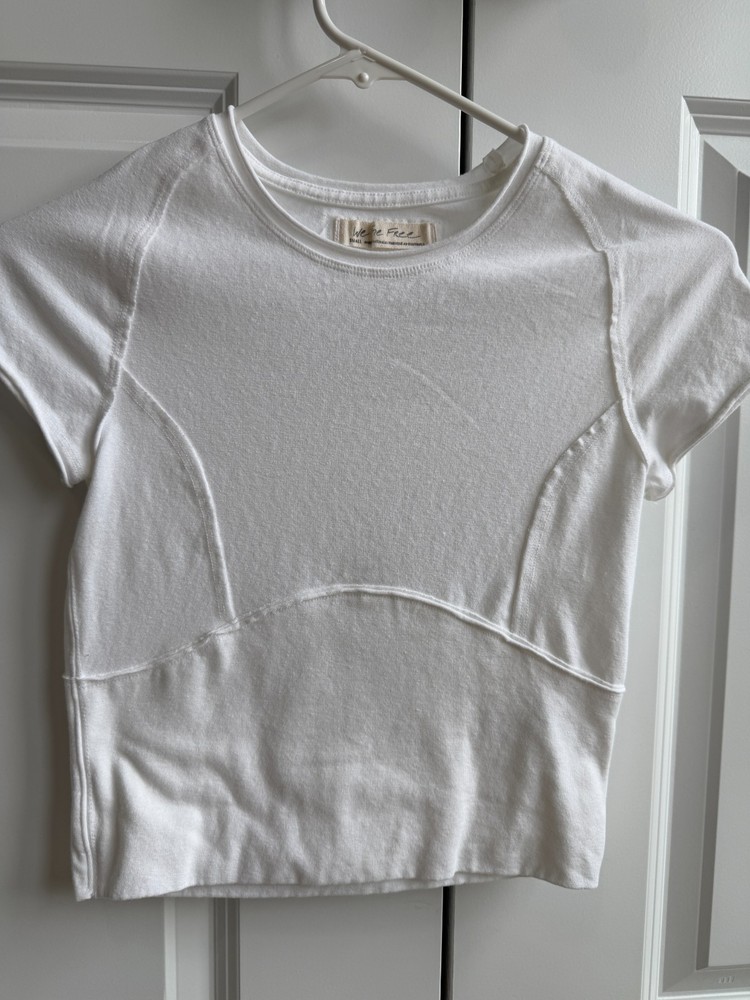 Free People Womens Small White Cropped T Shirt Short Sleeve Casual Tee #279