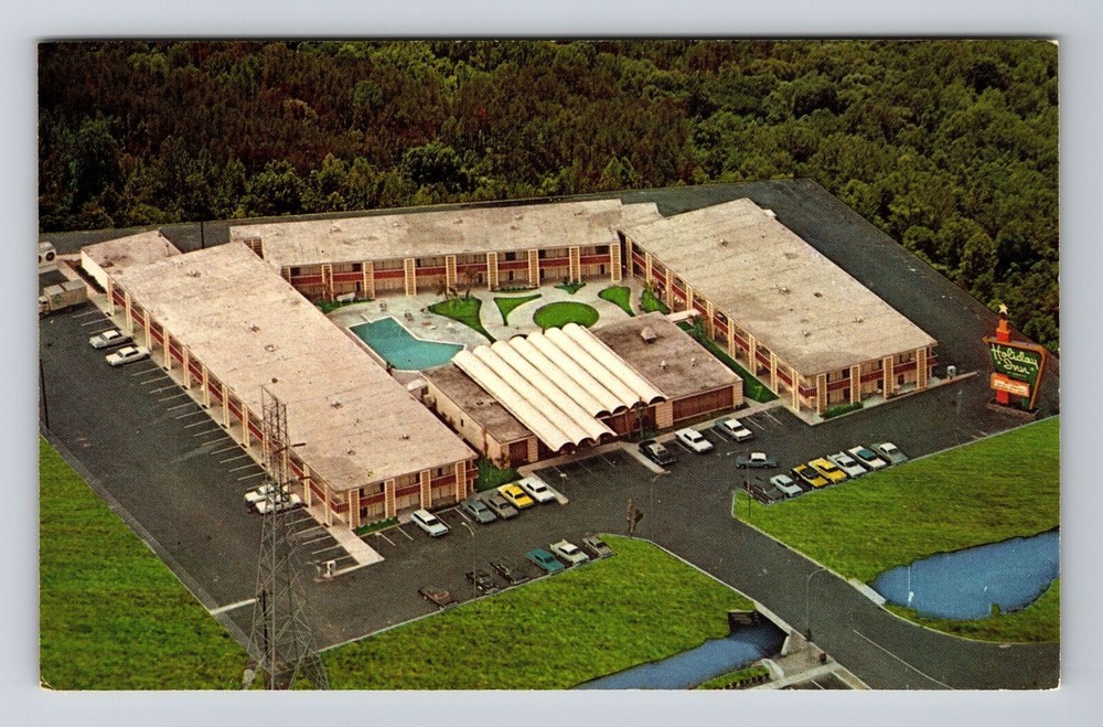 Savannah GA-Georgia, Holiday Inn, Aerial View Outside, Vintage Postcard